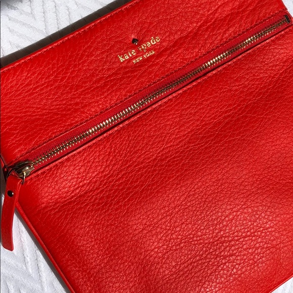 Kate Spade Crossbody Bag - Picture 2 of 4